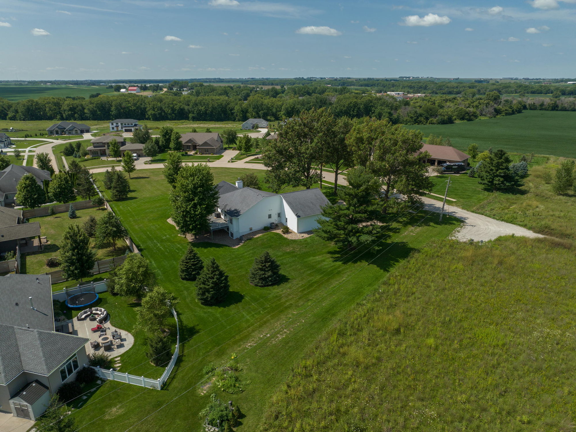 Stunning, Spacious & Secluded Luxury Iowa Home For Sale | Oakridge Real Estate